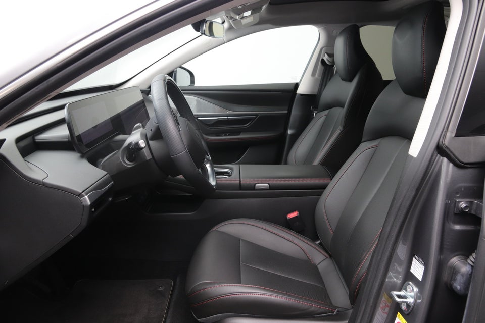 Xpeng P7 Long Range 4d