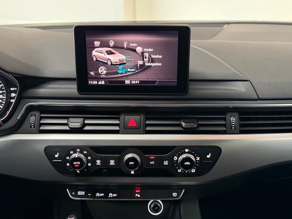 Audi A4 40 TFSi Prestige Tour Avant S-tr. 5d