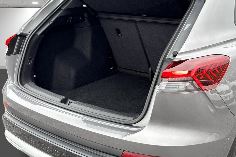 Audi Q4 e-tron 40 Attitude 5d