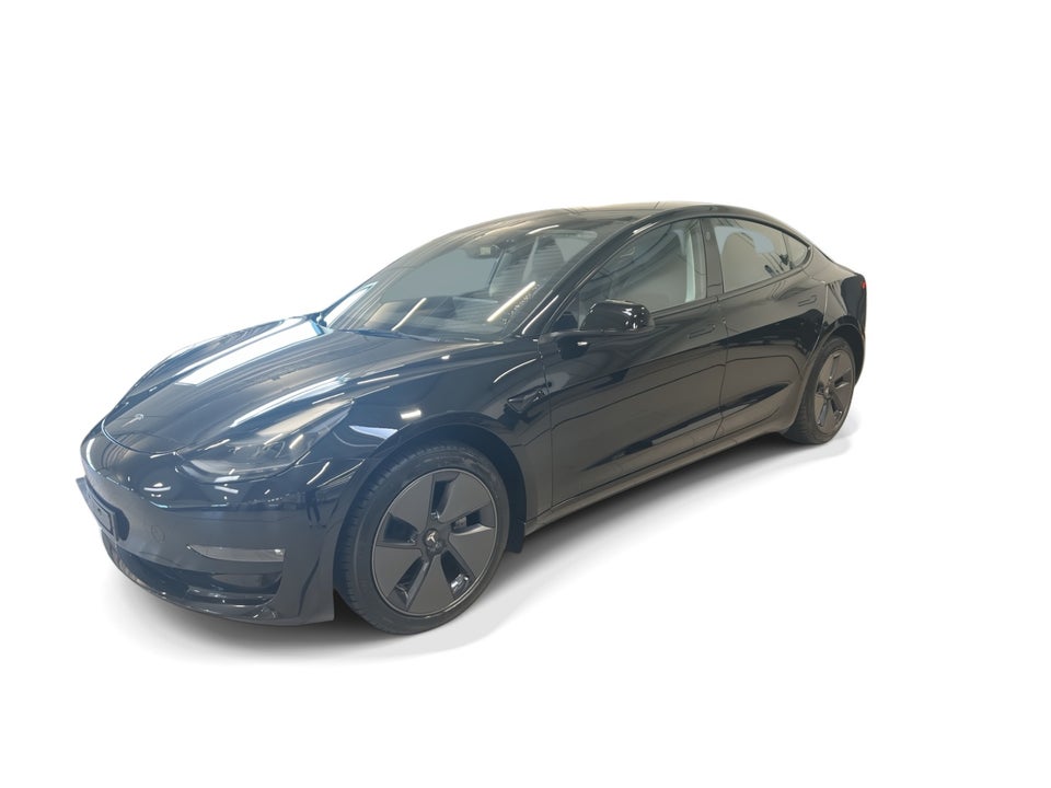 Tesla Model 3 Long Range AWD 4d
