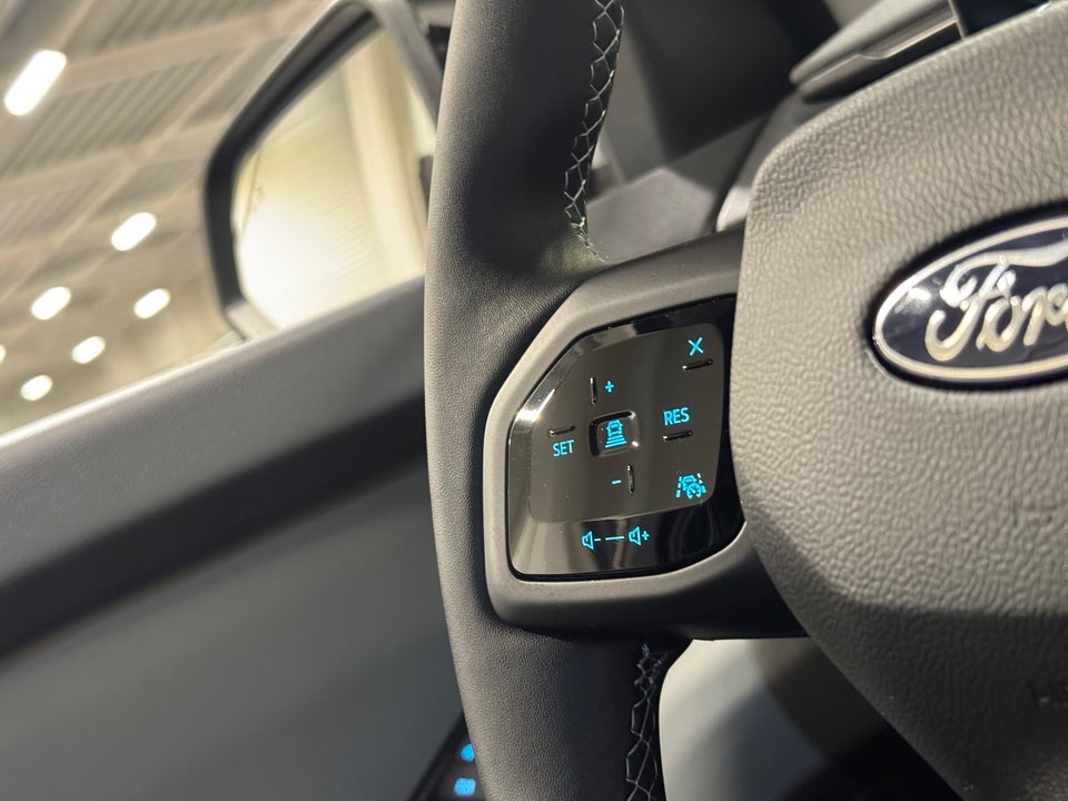 Ford Explorer 82 Select Extended Range 5d