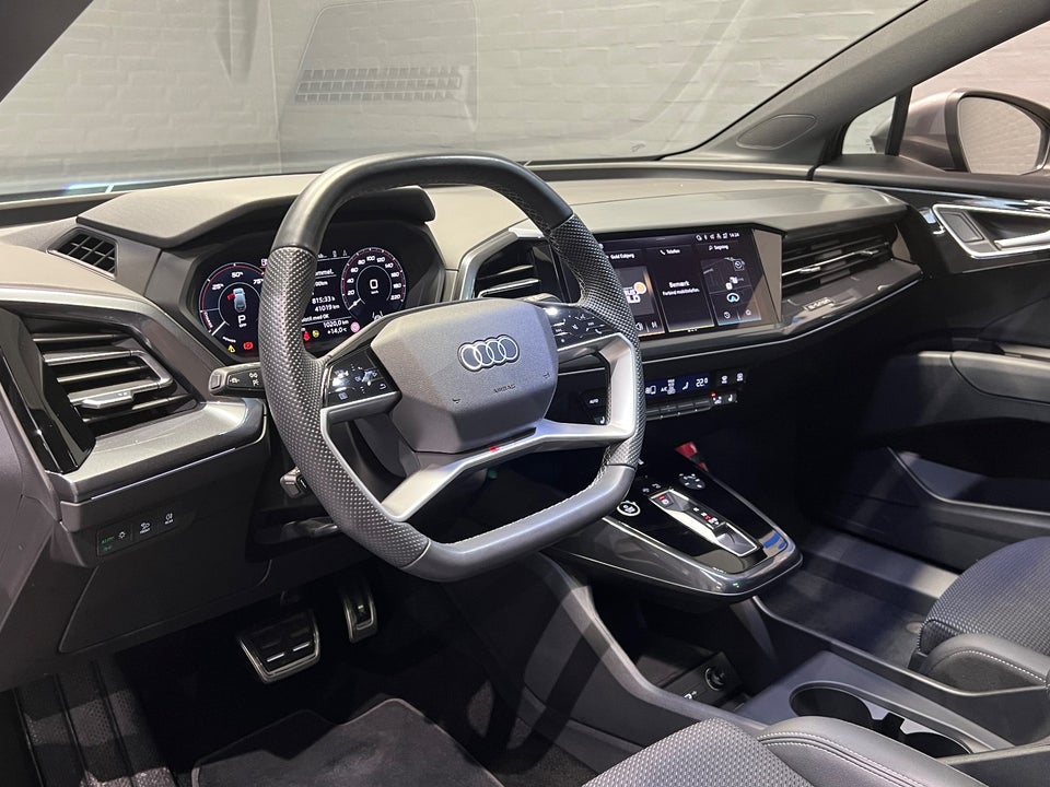 Audi Q4 e-tron 45 S-line 5d