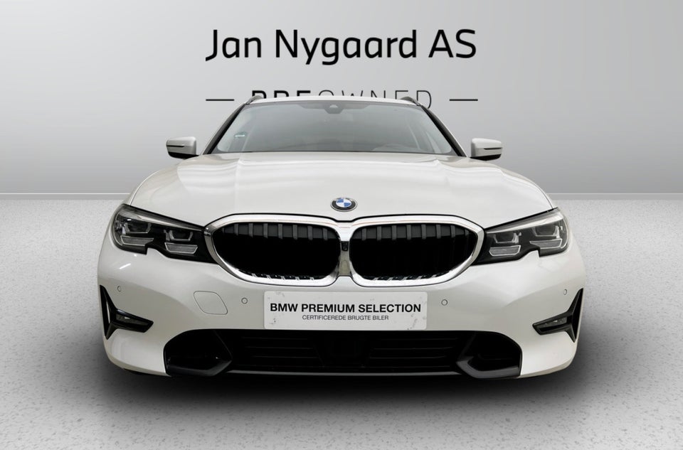 BMW 330e 2,0 Touring Sport Line aut. 5d