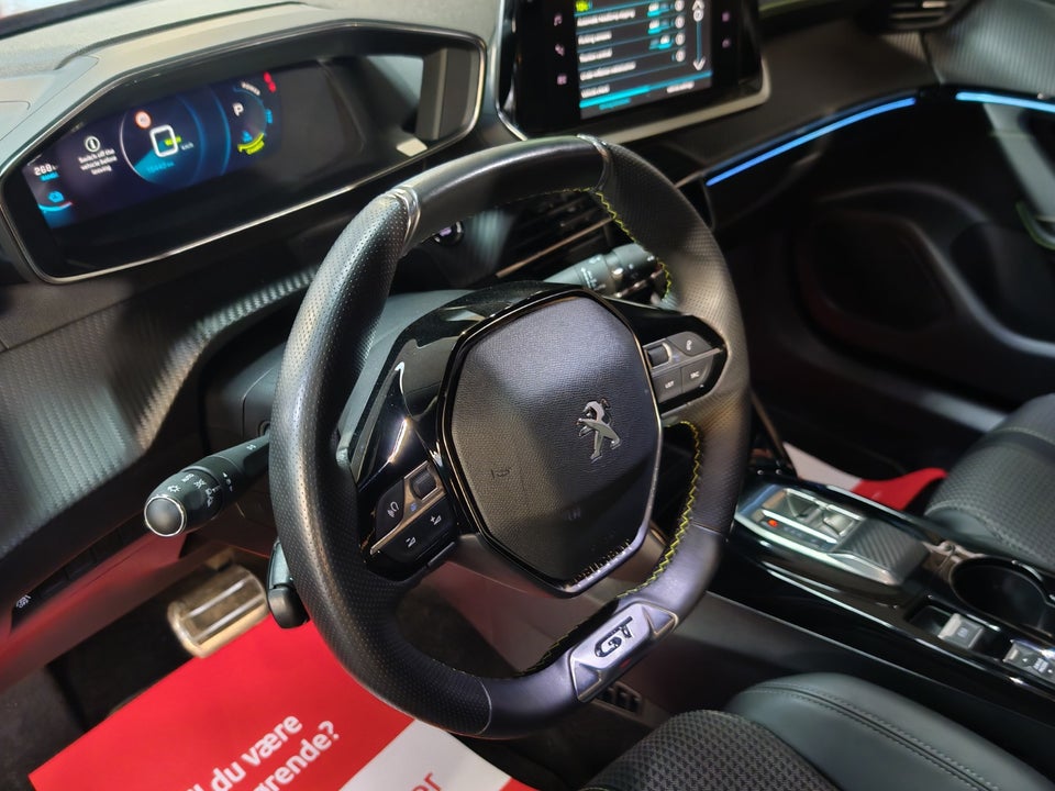 Peugeot e-2008 50 GT 5d