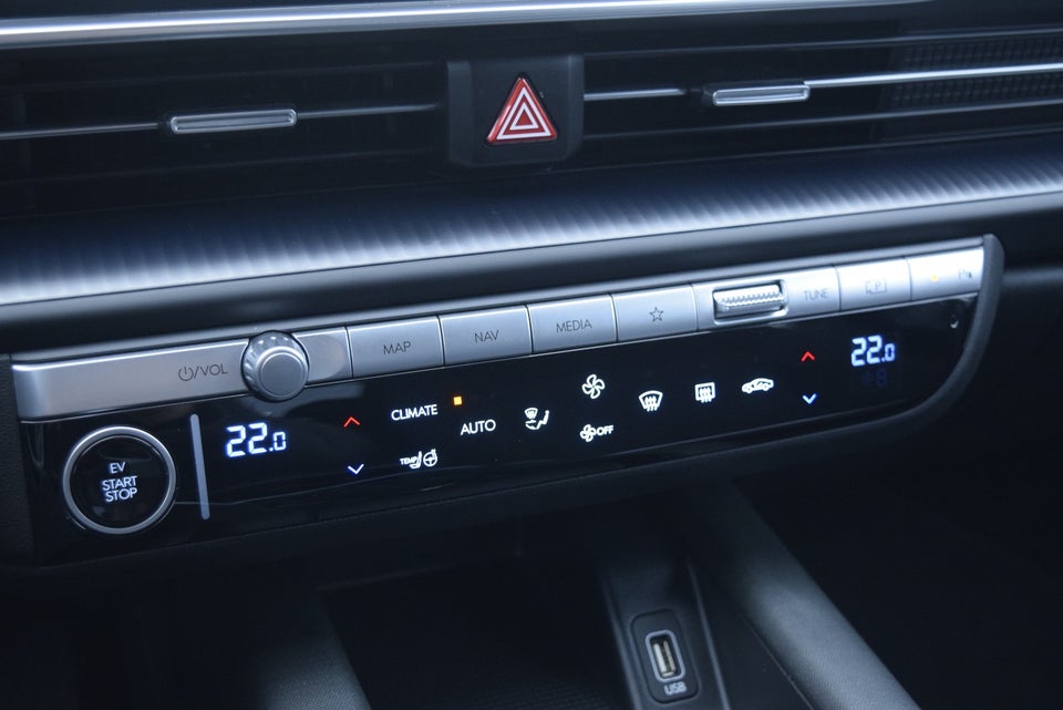 Hyundai Ioniq 6 53 Essential 4d