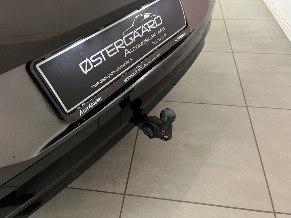 Ford Capri 77 Premium Extended Range 5d