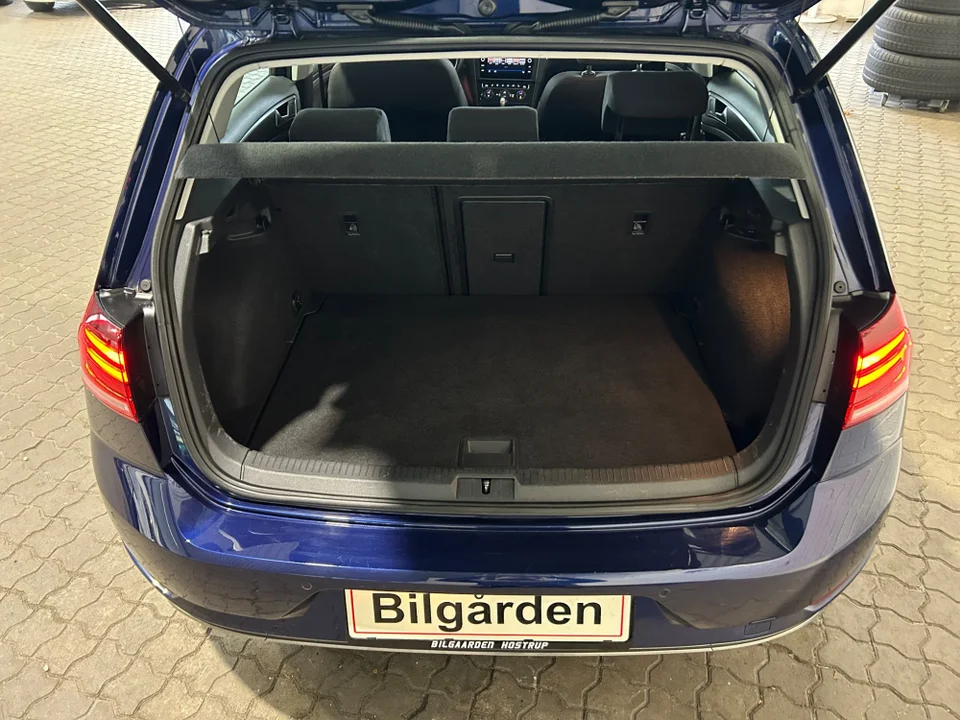 VW Golf VII 1,5 TSi 130 Comfortline DSG 5d