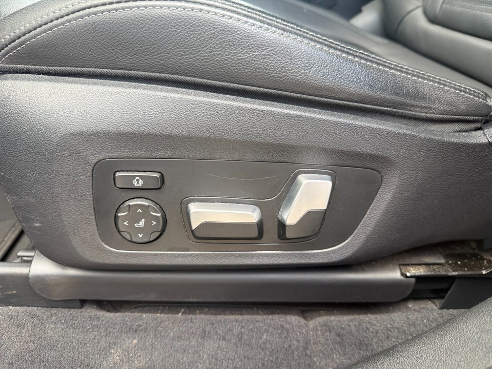BMW iX3 Charged Impressive 5d