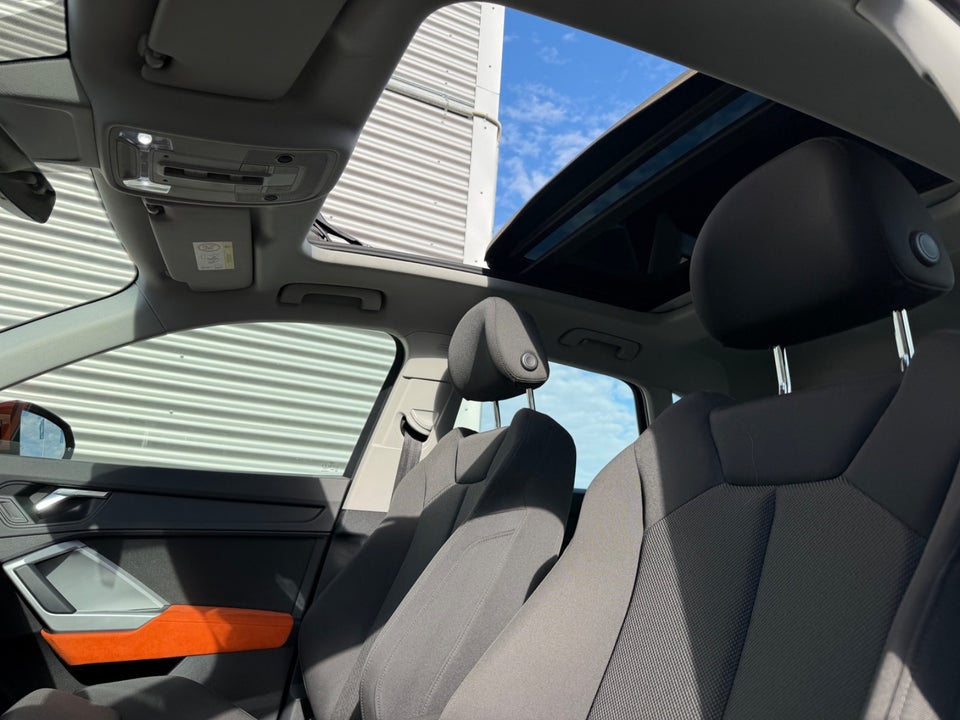 Audi Q3 35 TFSi Advanced S-tr. 5d