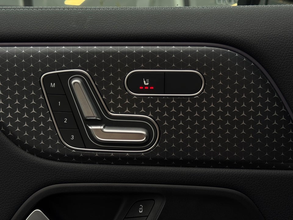 Mercedes EQA250+ Progressive Advance 5d