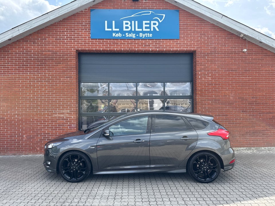 Ford Focus 1,0 SCTi 125 ST-Line+ 5d