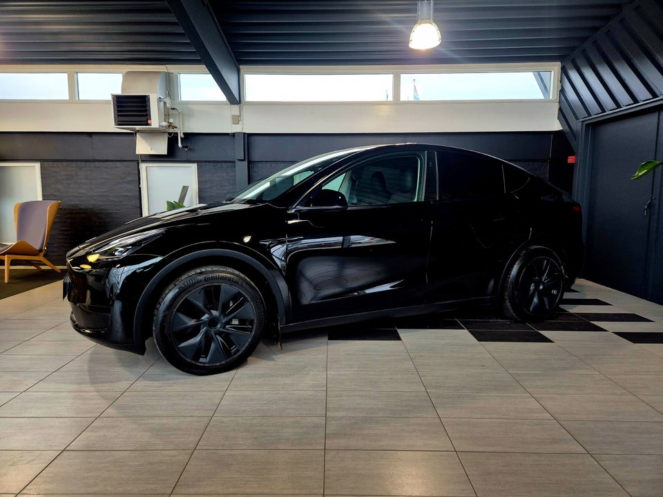 Tesla Model Y Long Range RWD 5d