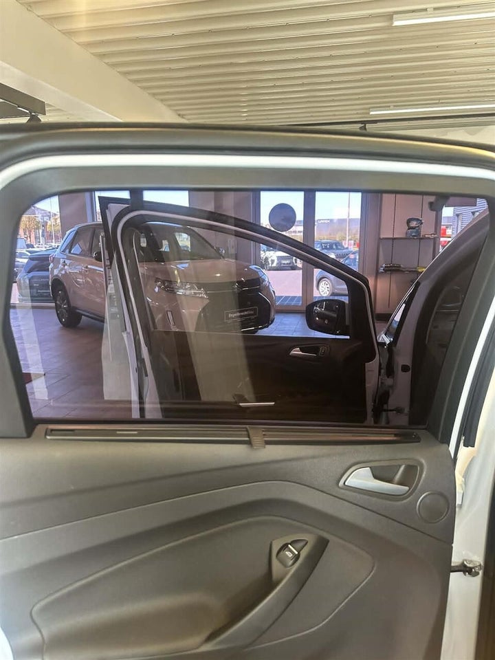Ford C-MAX 1,5 TDCi 120 Business Van 5d