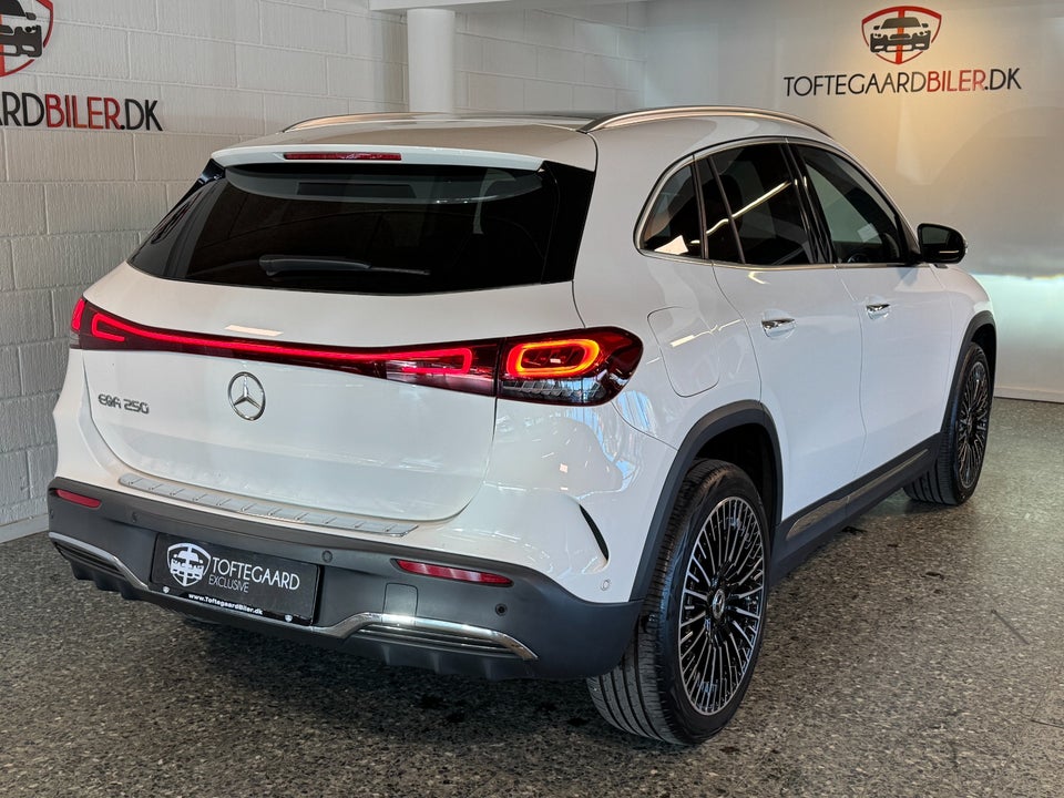 Mercedes EQA250 AMG Line 5d