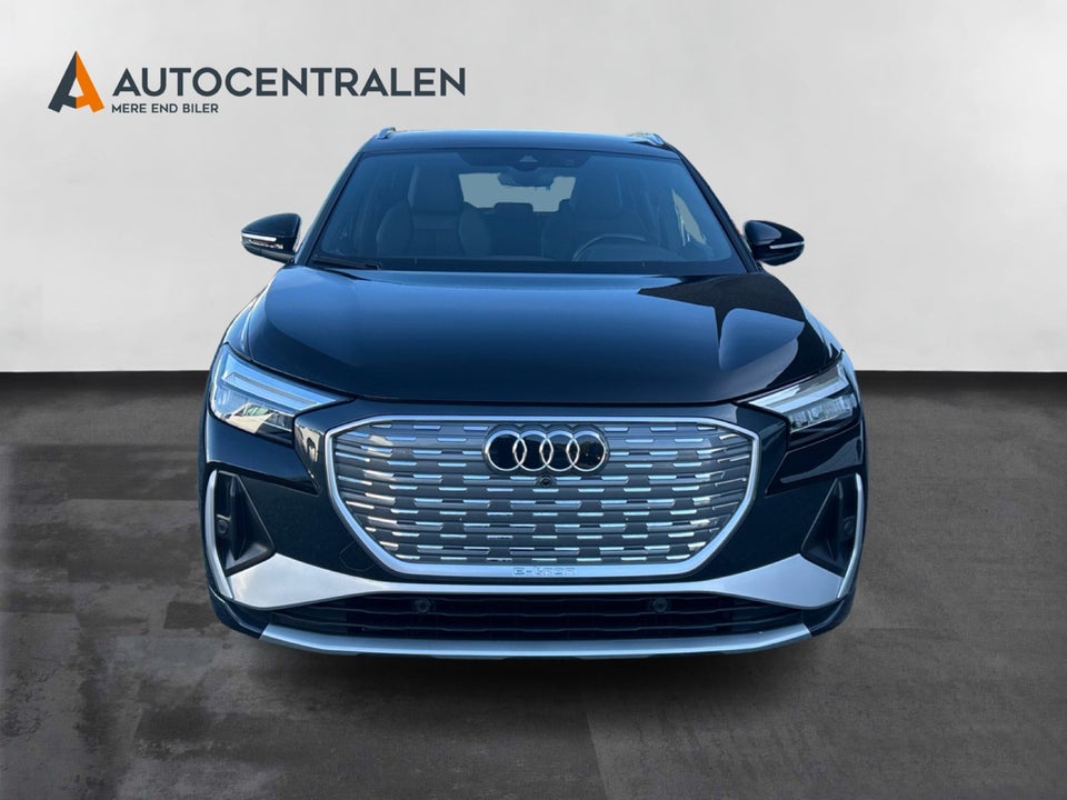 Audi Q4 e-tron 40 S-line 5d