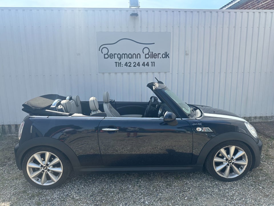 MINI Cooper S 1,6 Cabriolet 2d
