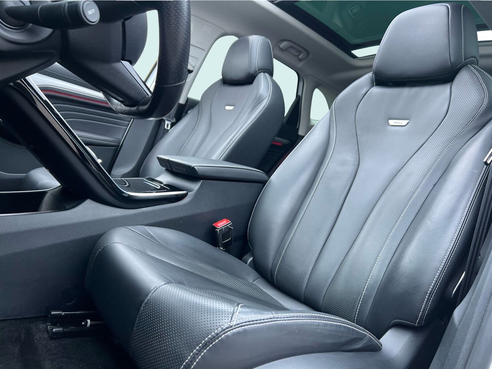 MG Marvel R Performance 5d