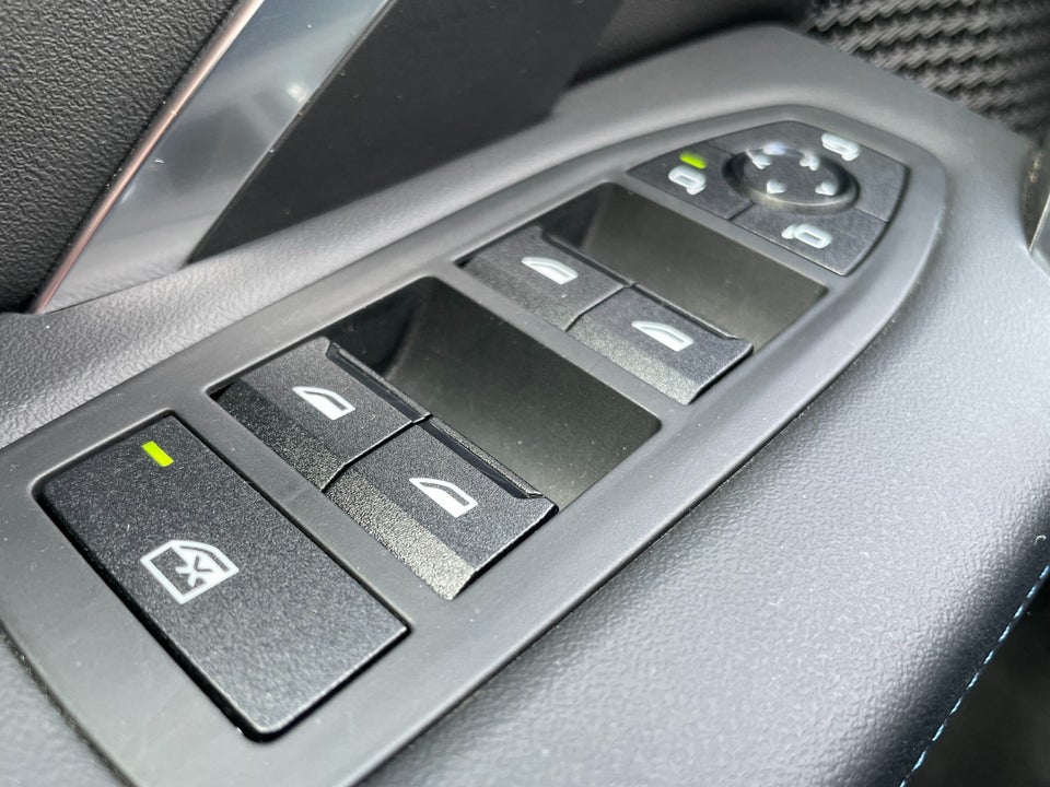 BMW iX1 eDrive20 M-Sport 5d