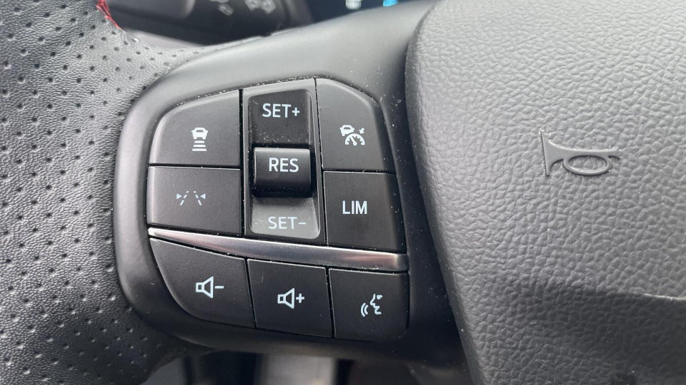 Ford Kuga 2,5 PHEV ST-Line X CVT 5d