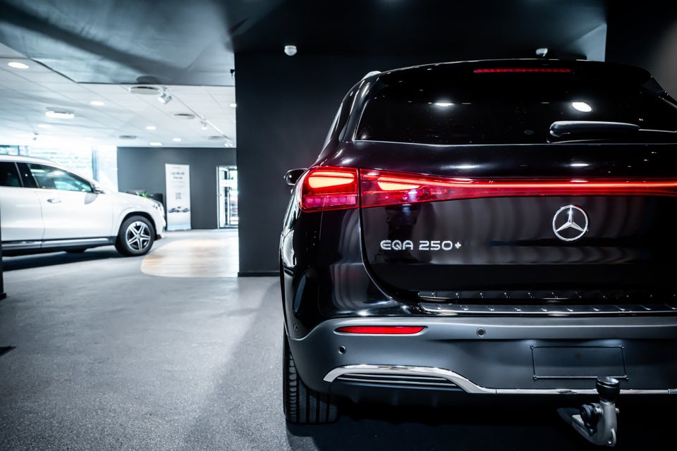 Mercedes EQA250+ AMG Advance 5d