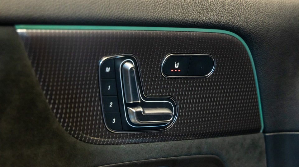 Mercedes EQA350 AMG Line 4Matic 5d