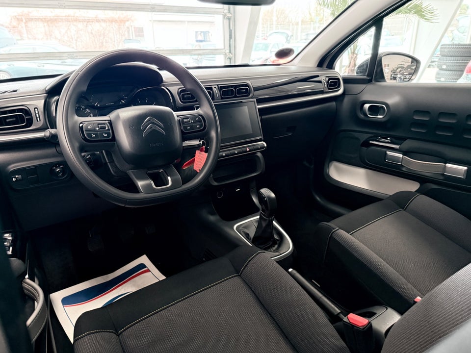 Citroën C3 1,2 PureTech 83 Shine Sport 5d