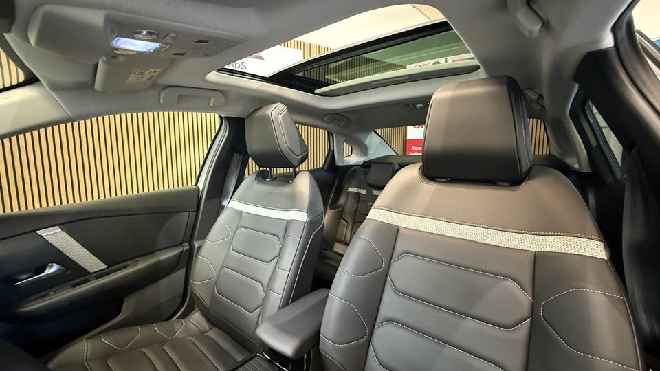 Citroën ë-C4 X 50 Palais Sky 4d