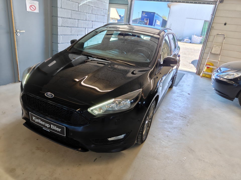 Ford Focus 1,0 SCTi 125 Titanium stc. 5d