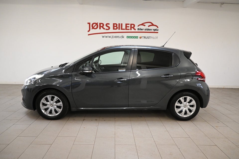 Peugeot 208 1,2 VTi 82 Envy 5d