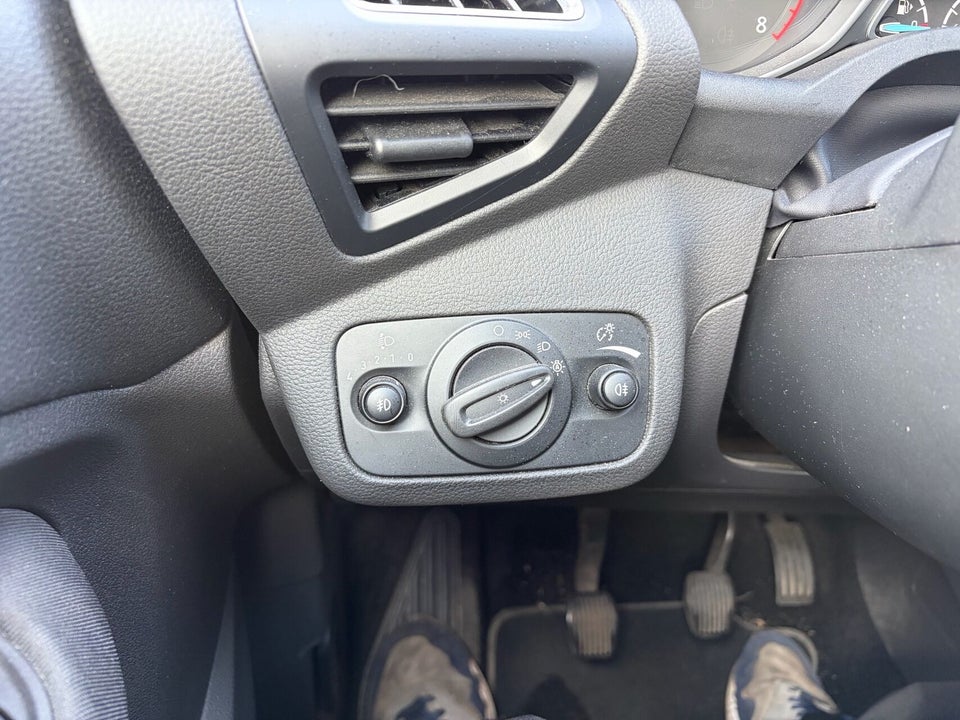 Ford C-MAX 1,0 SCTi 125 Fun 5d
