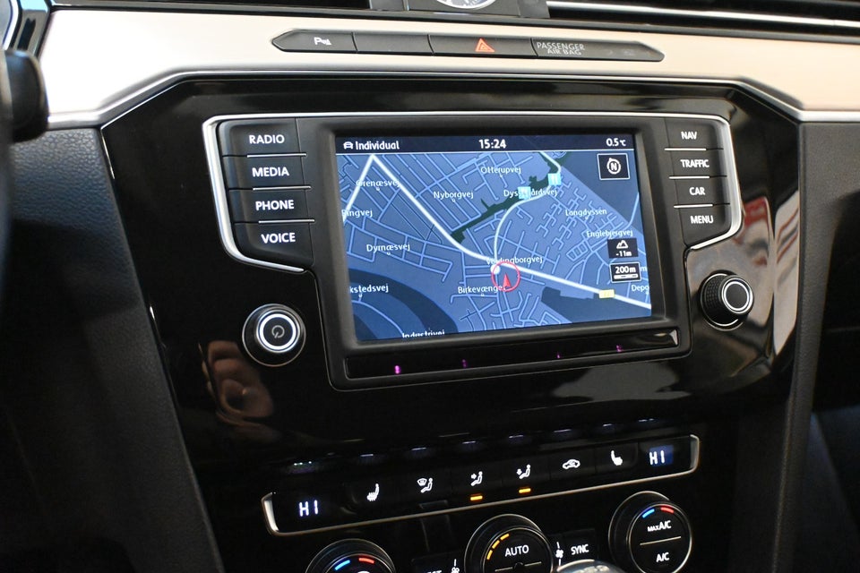 VW Passat 2,0 TSi 220 Highline Variant DSG 5d