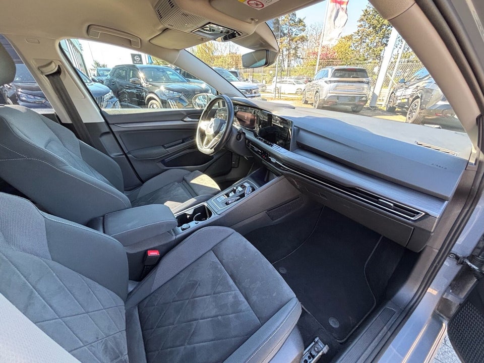VW Golf VII 1,4 GTE DSG 5d
