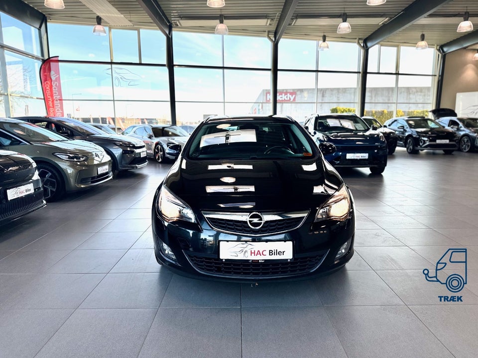 Opel Astra 1,4 T 140 Sport Sports Tourer 5d