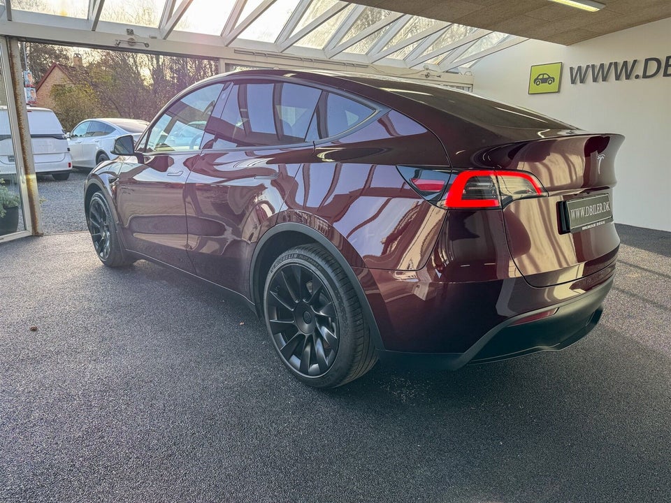Tesla Model Y Long Range AWD 5d