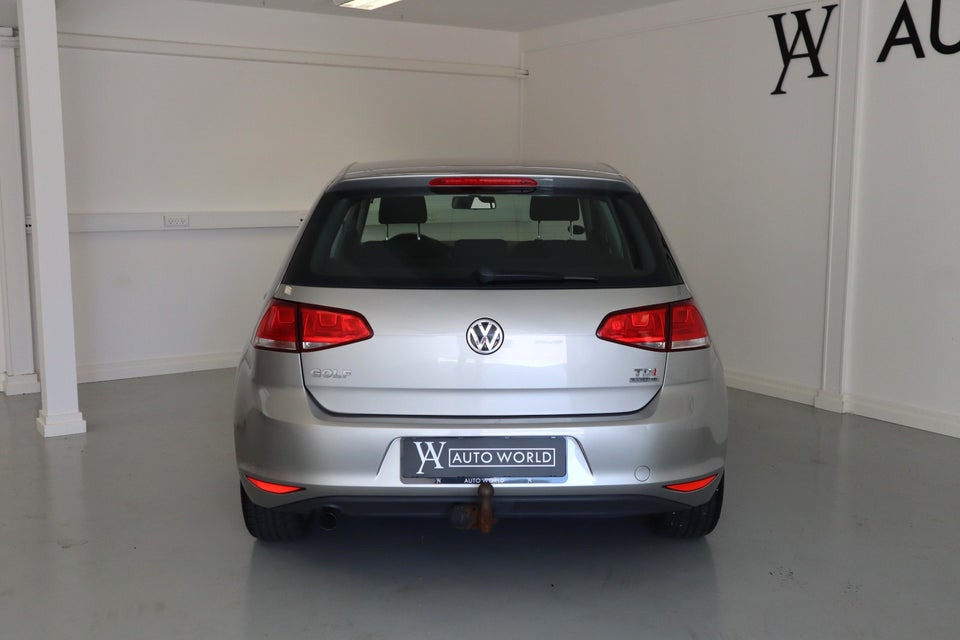 VW Golf VII 1,6 TDi 105 Comfortline DSG BMT 5d