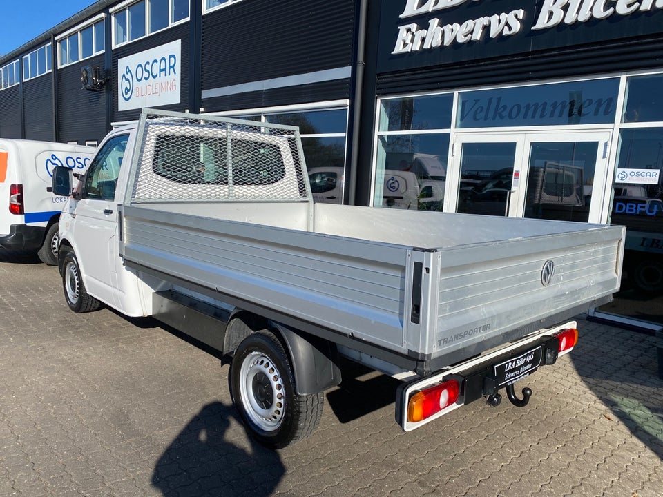 VW Transporter 2,0 TDi 102 Ladvogn lang 2d