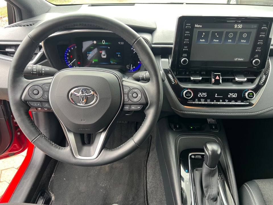 Toyota Corolla 1,8 Hybrid Active Premium Touring Sports MDS 5d