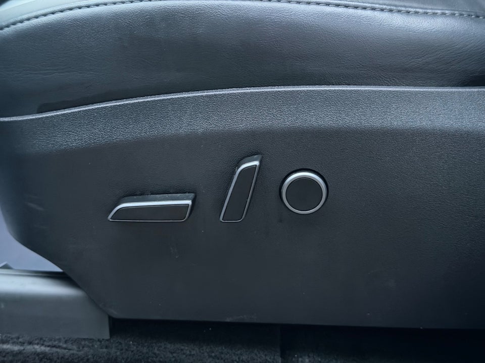 Tesla Model Y Performance AWD 5d