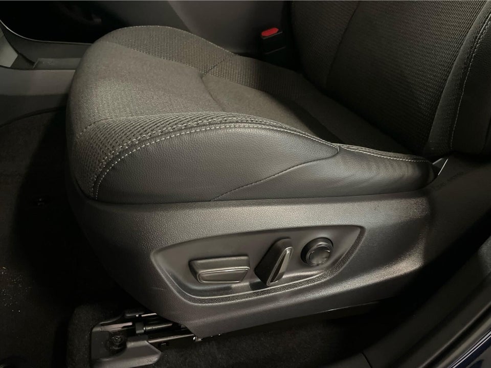 Toyota bZ4X Active 5d