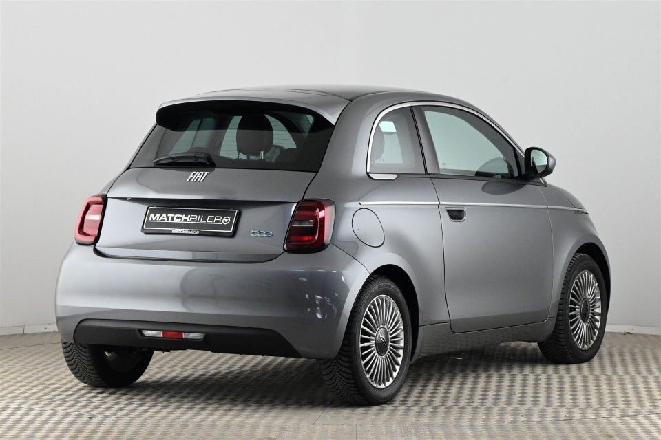 Fiat 500e 42 Icon 3d