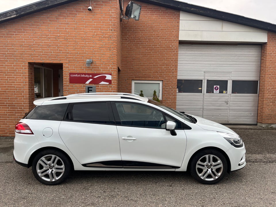 Renault Clio IV 0,9 TCe 90 Zen Sport Tourer 5d