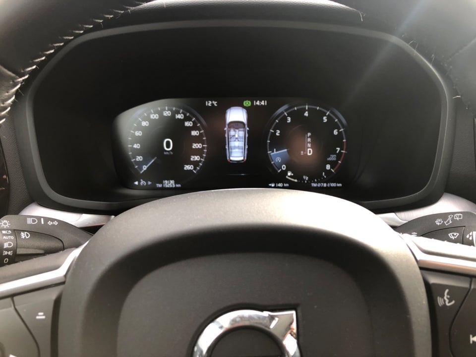 Volvo V60 2,0 T4 190 Momentum aut. 5d