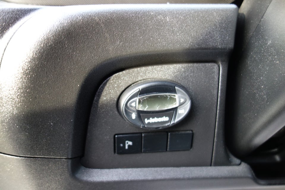 Iveco Daily 3,0 35C17 Db.Kab m/lad 4d