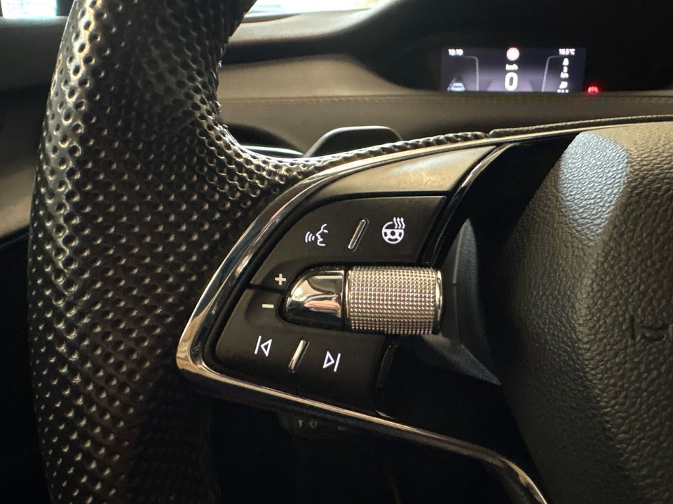 Skoda Enyaq 80 iV Suite 5d