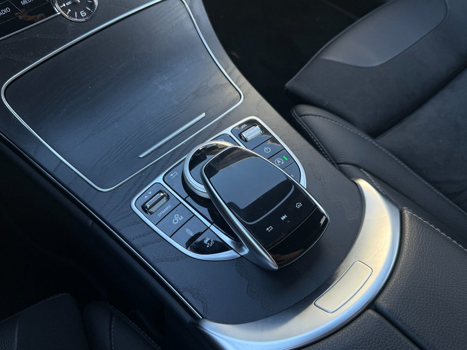 Mercedes C63 4,0 AMG stc. aut. 5d