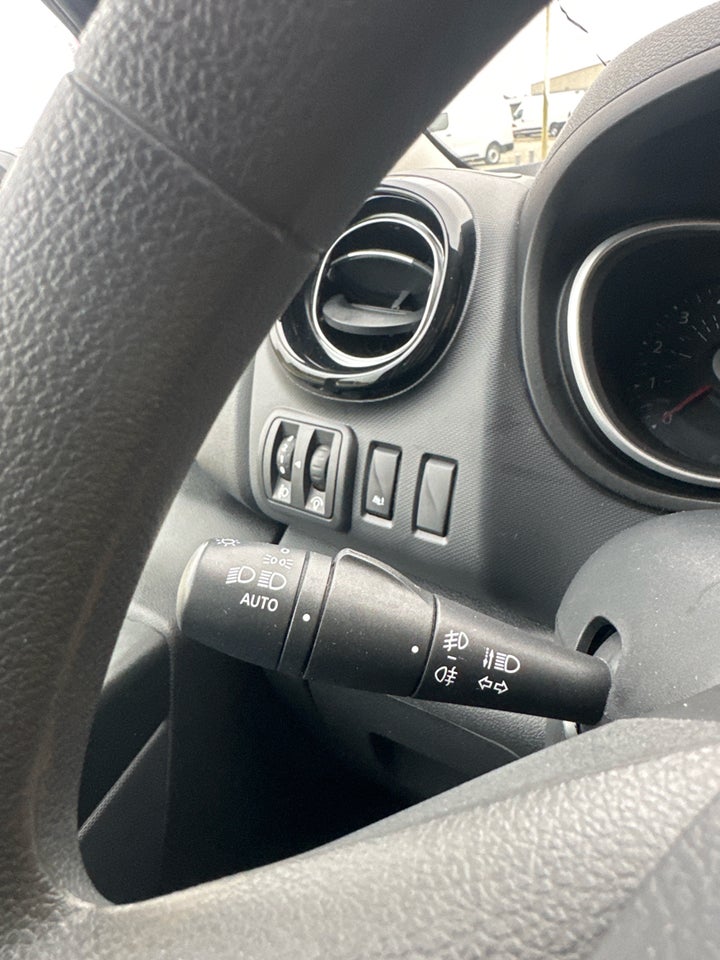 Renault Trafic T29 2,0 dCi 145 L2H1 EDC