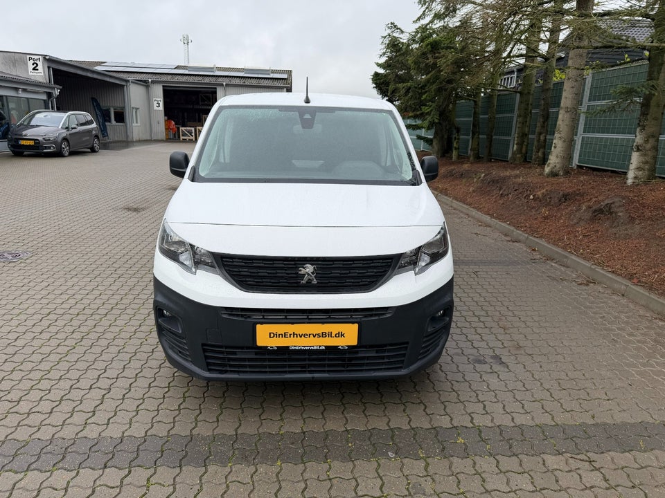 Peugeot Partner 1,5 BlueHDi 130 L2V2 Plus EAT8 Van