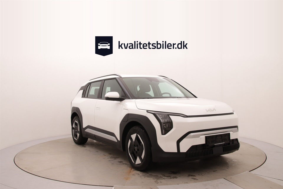 Kia EV3 58 Standard Range Access 5d