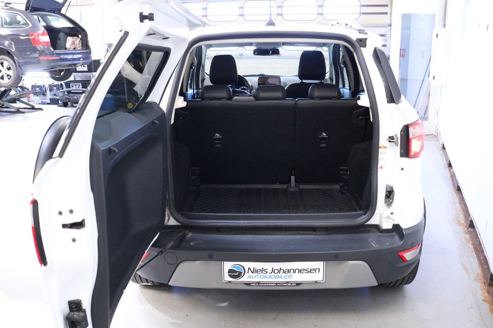 Ford EcoSport 1,0 EcoBoost Titanium 5d