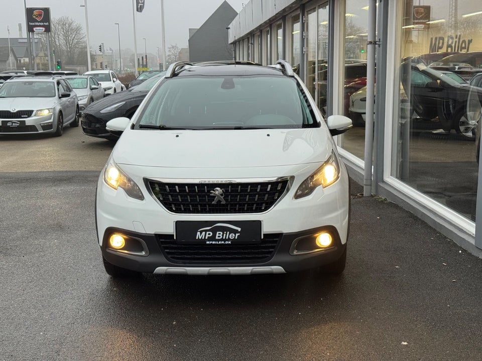 Peugeot 2008 1,5 BlueHDi 100 Allure Sky 5d